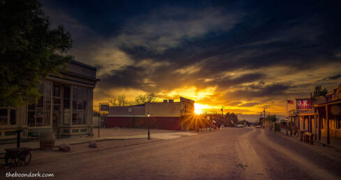 Tombstone sunset Picture